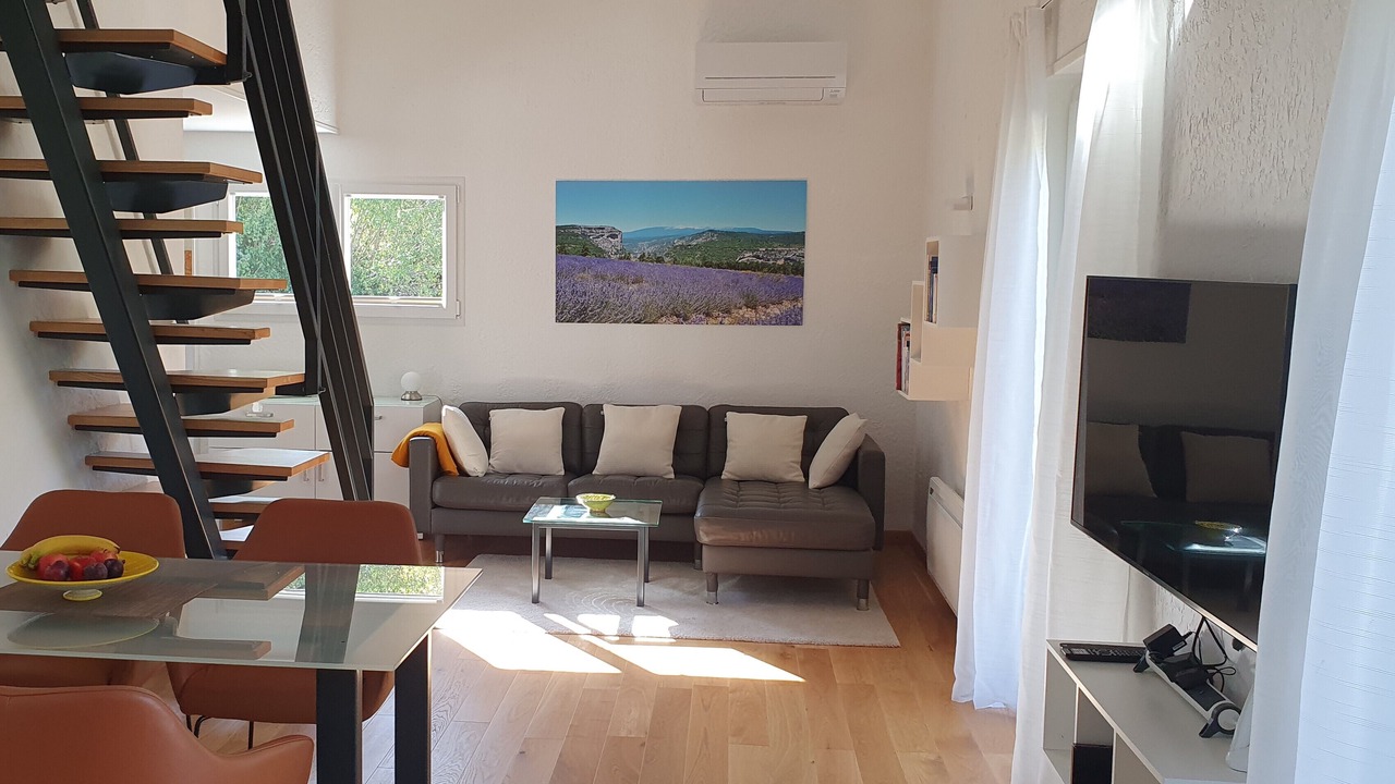 Photo of Livingroom in Beaumont-du-Ventoux