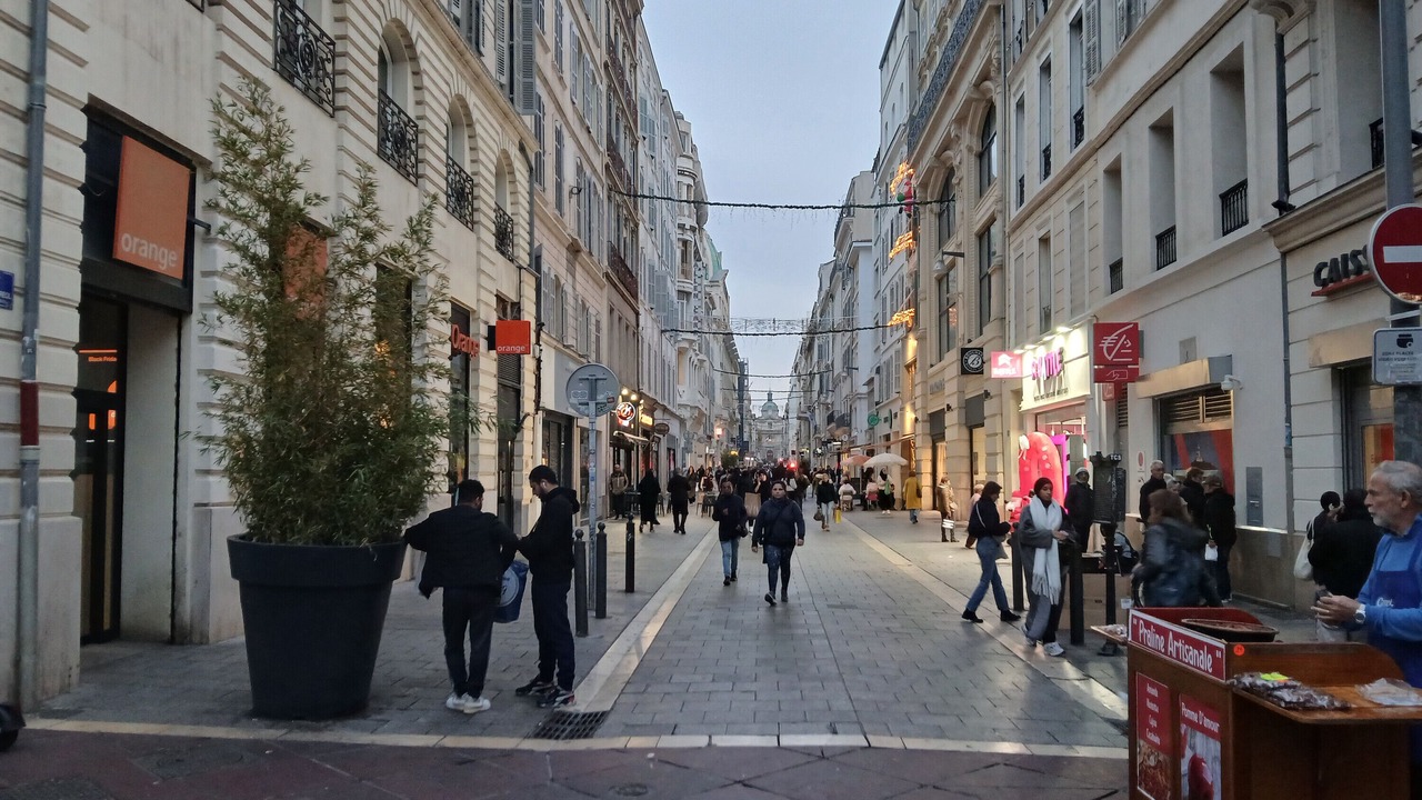 Photo of Others in Noailles