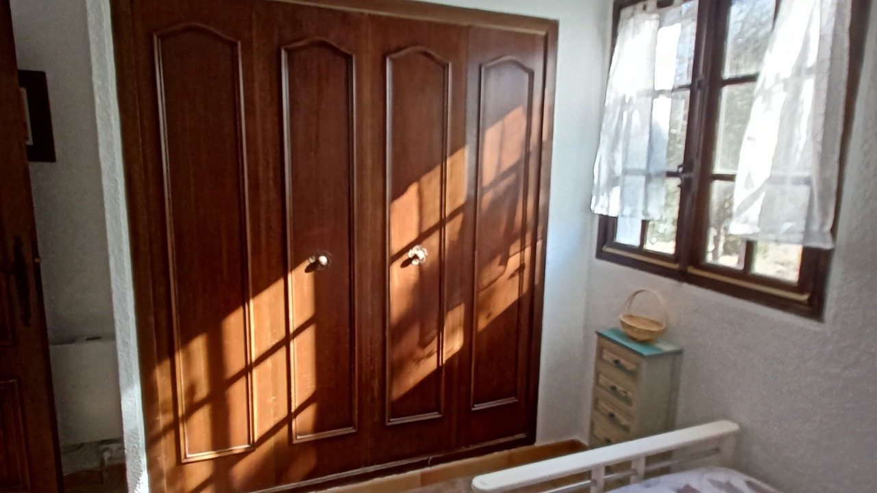 Photo of Bedroom in Montmeyan
