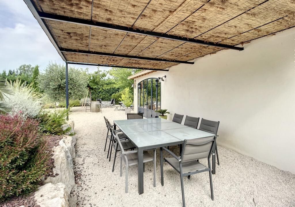 Photo of Outdoor in Noves