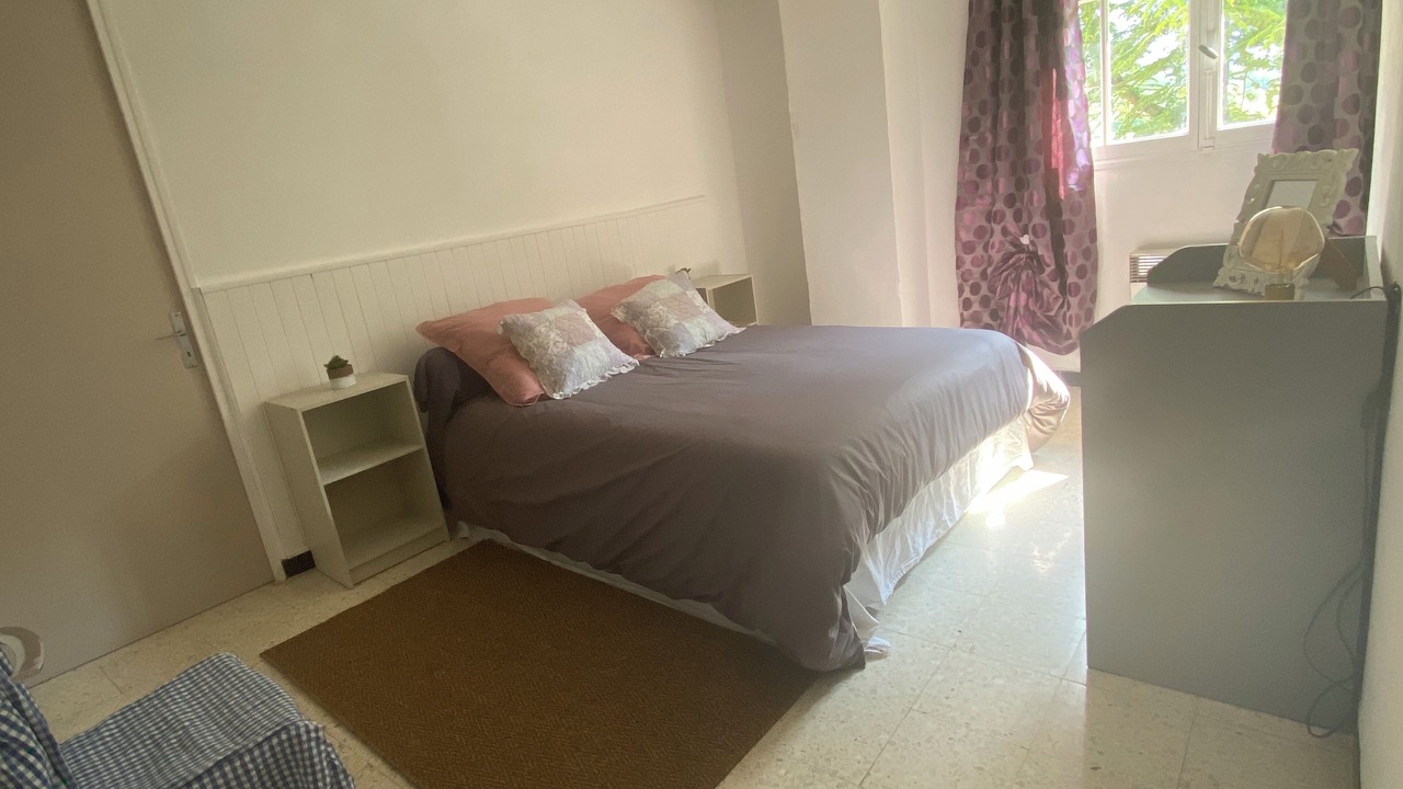 Photo of Bedroom in Beaumont-du-Ventoux