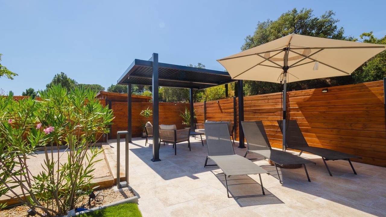 Photo of Patio Balcony in Bormes-Les-Mimosas