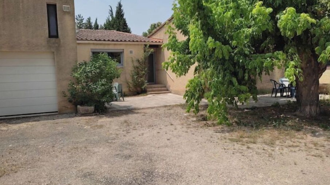 Photo of Outdoor in Montfavet