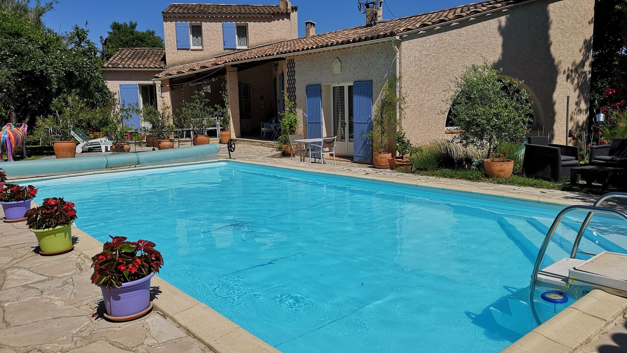 Photo of Outdoor in Pierrevert