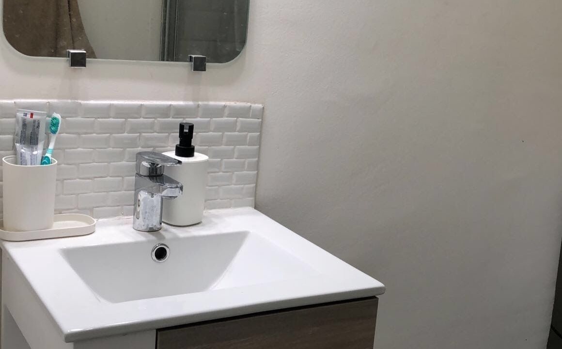 Photo of Bathroom in Baille