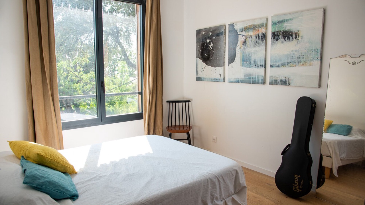 Photo of Bedroom in Saint-Lambert