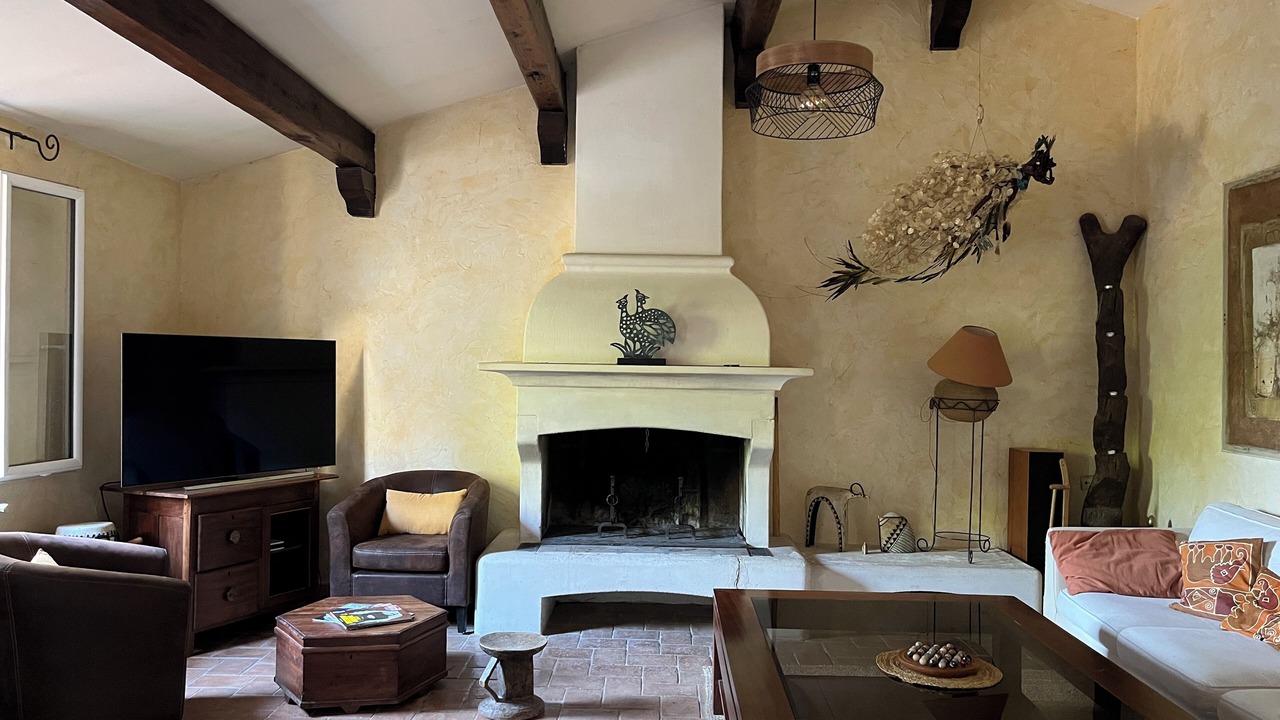 Photo of Livingroom in Venelles