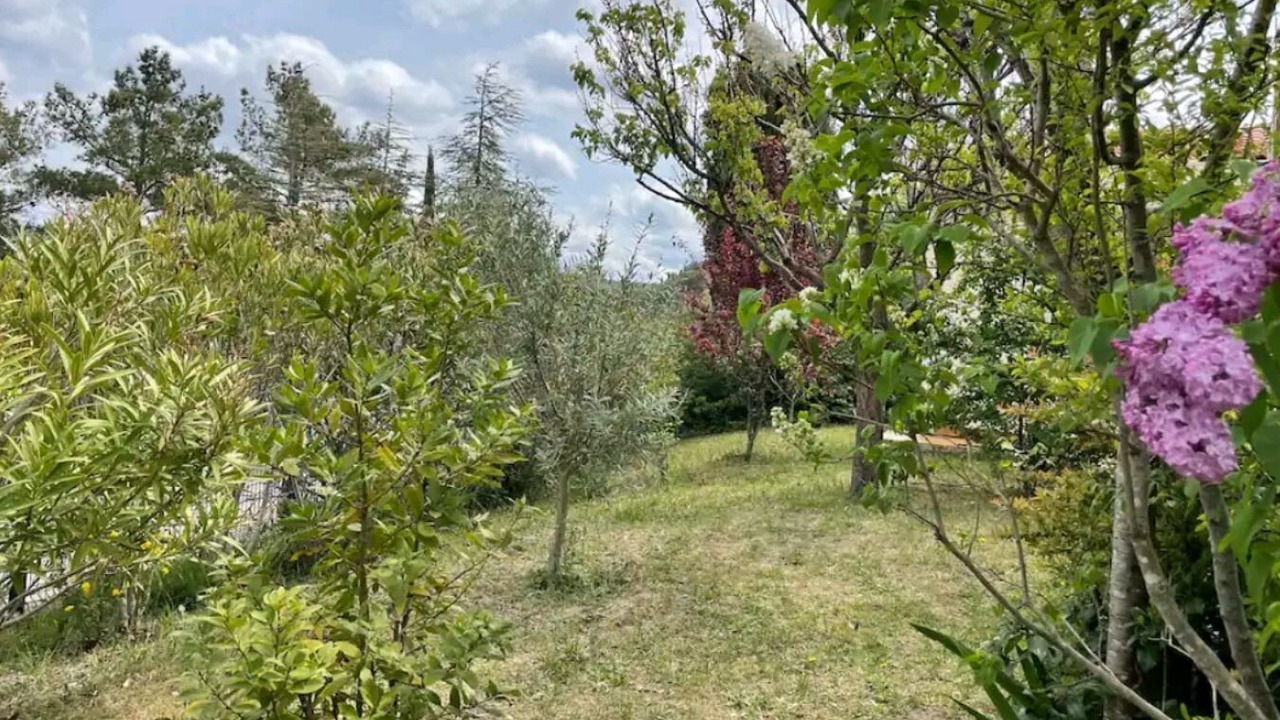 Photo of Outdoor in Venelles