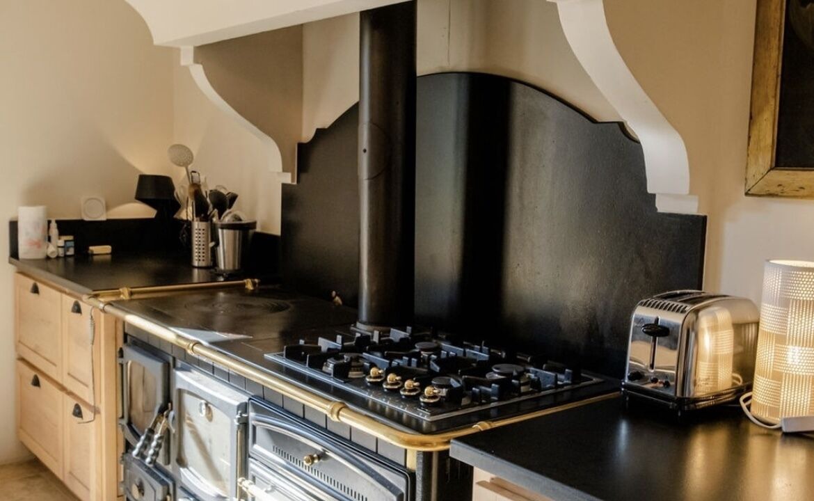 Photo of Kitchen in Menerbes