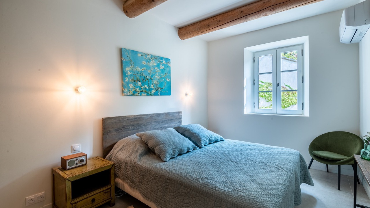 Photo of Bedroom in Menerbes