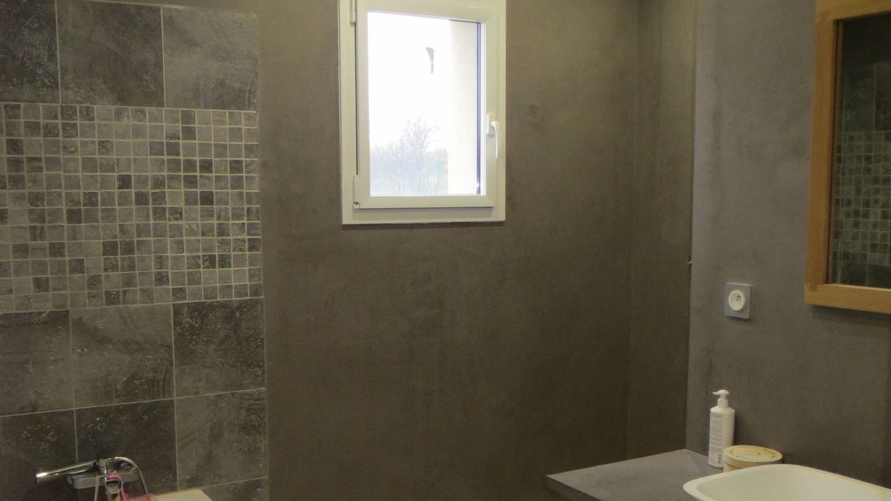 Photo of Bathroom in Saint-Cannat