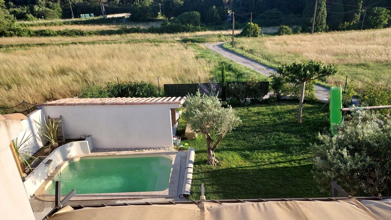 Photo of Outdoor in Saint-Cannat
