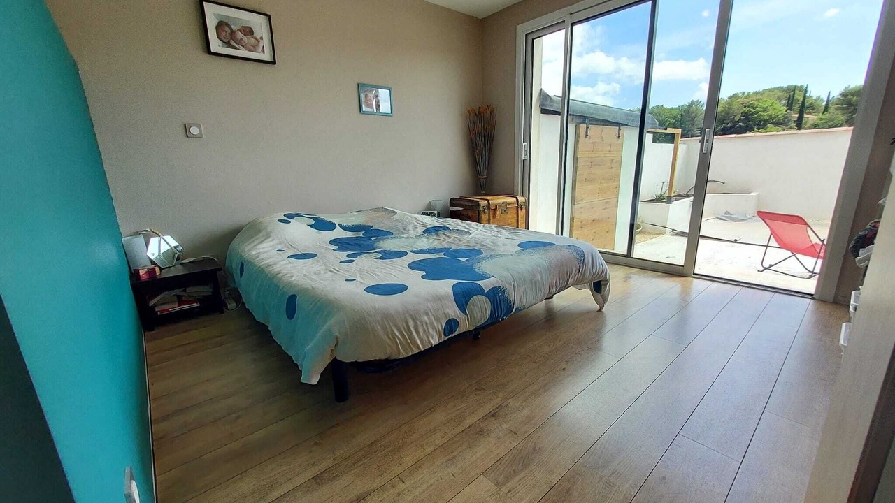 Photo of Bedroom in Saint-Cannat