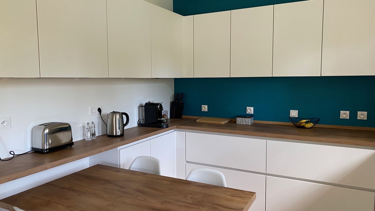 Photo of Kitchen in Saint-Cezaire-sur-Siagne