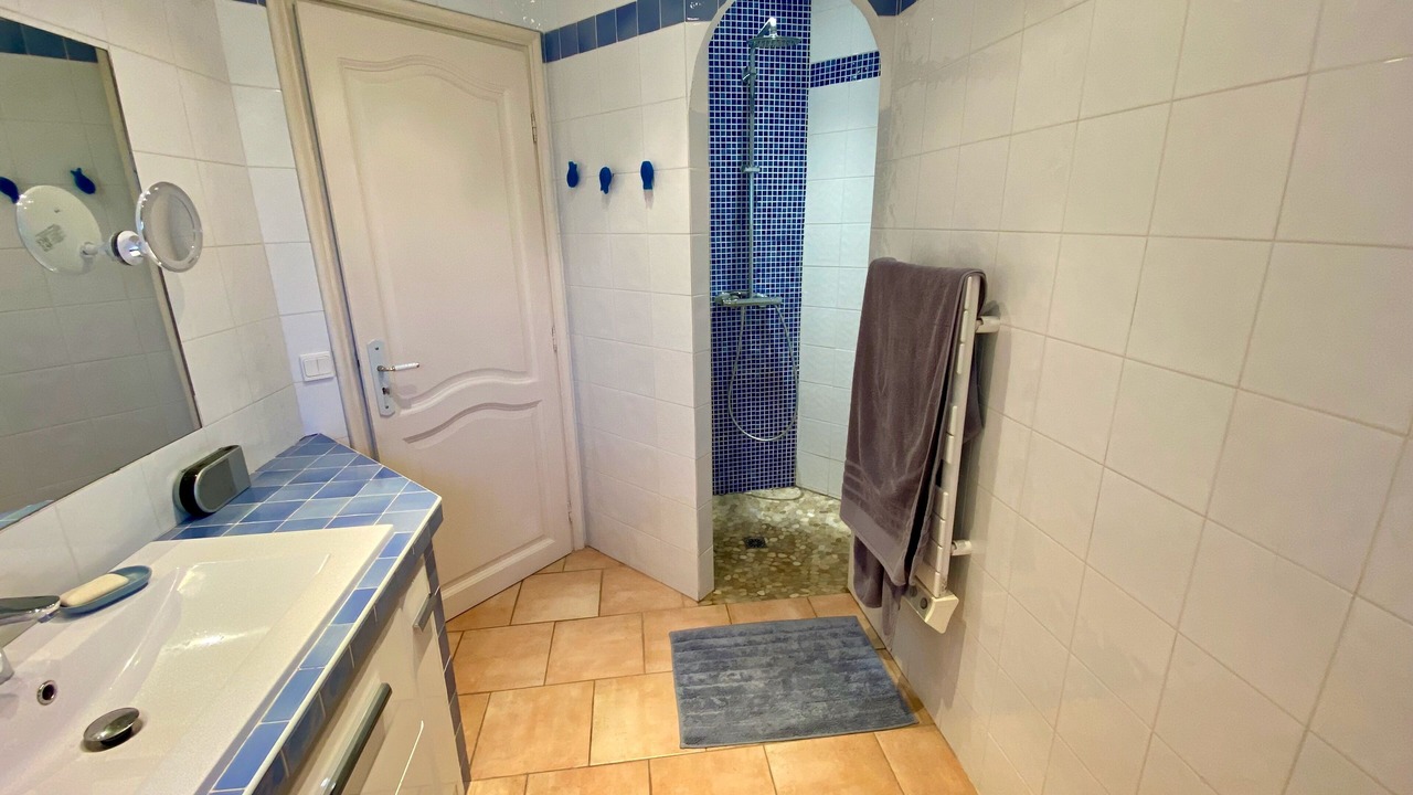Photo of Bathroom in Saint-Cezaire-sur-Siagne