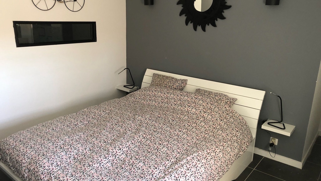 Photo of Bedroom in Venelles