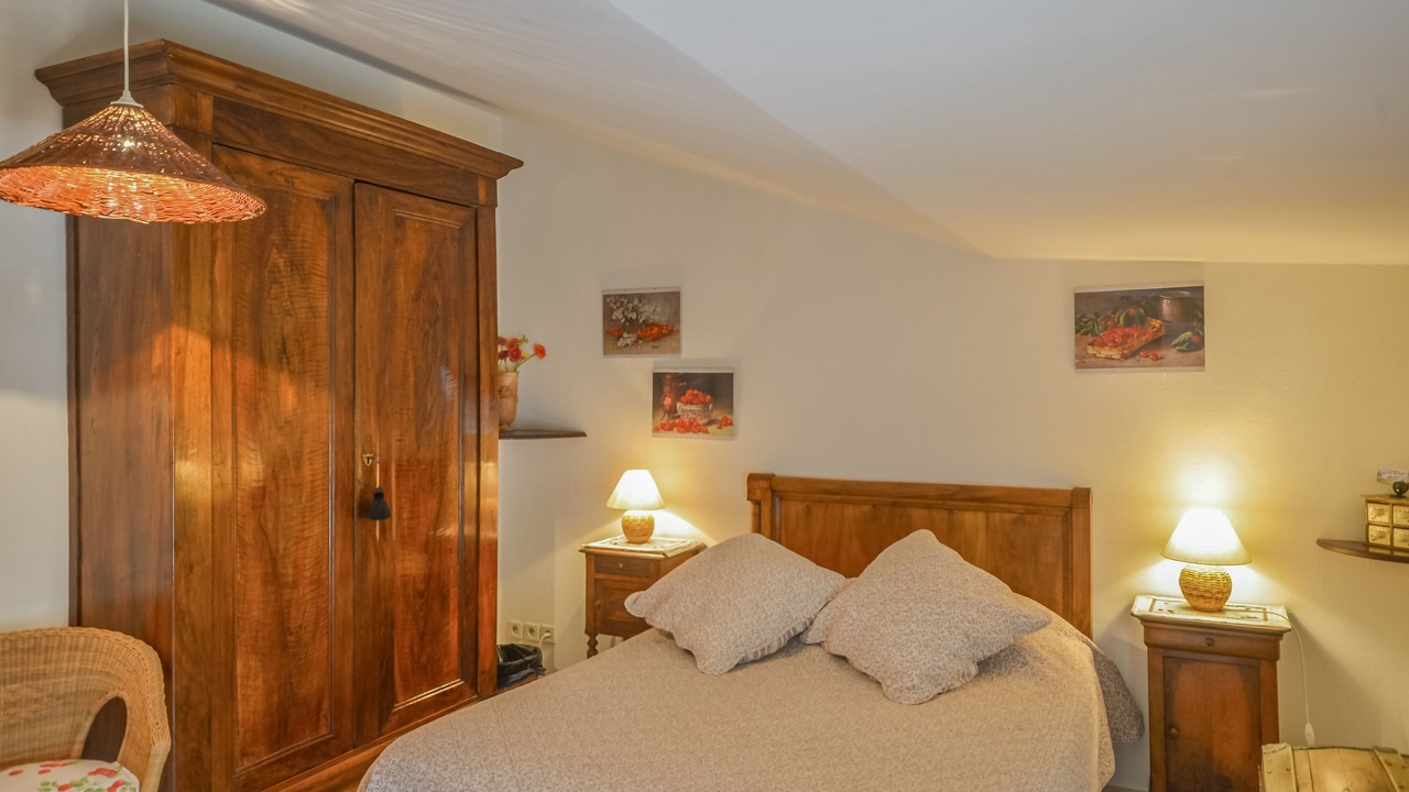Photo of Bedroom in Venasque
