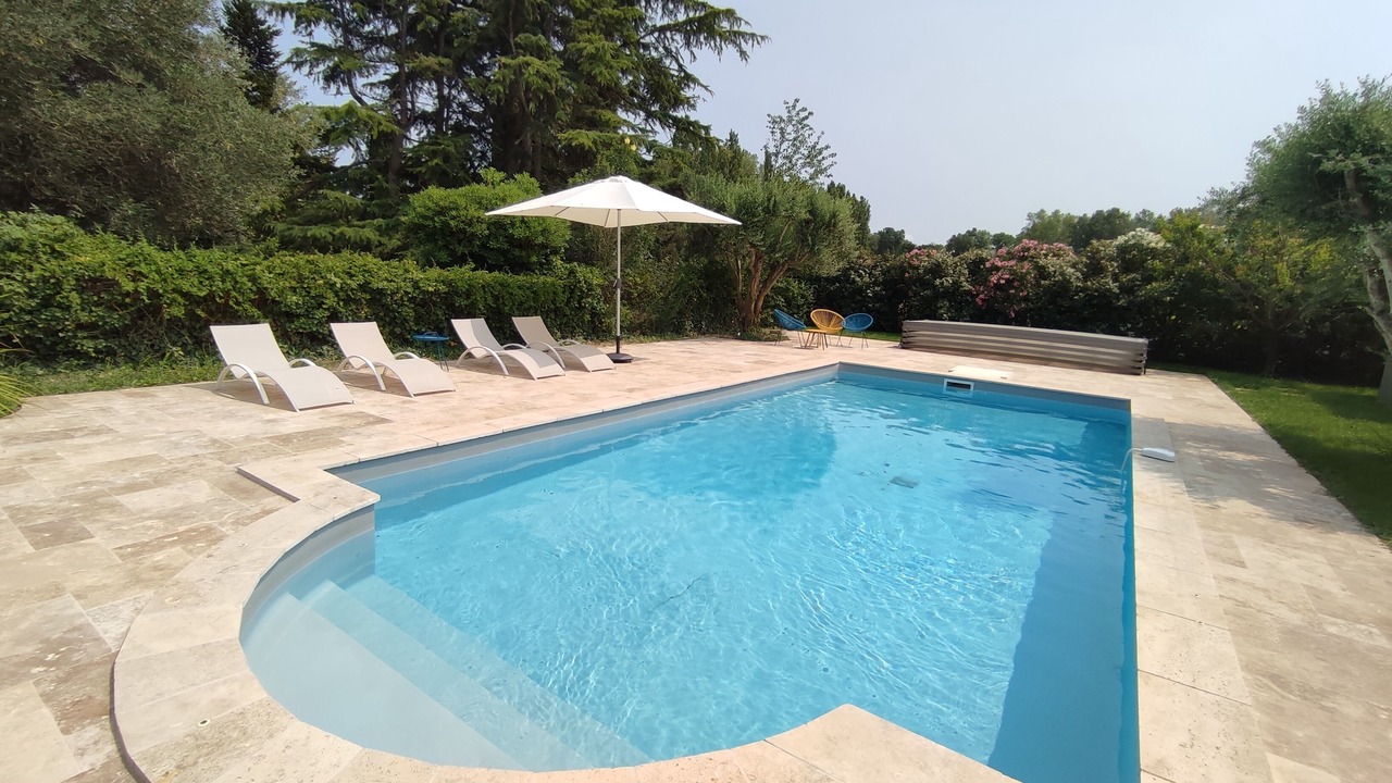 Photo of Outdoor in Caderousse