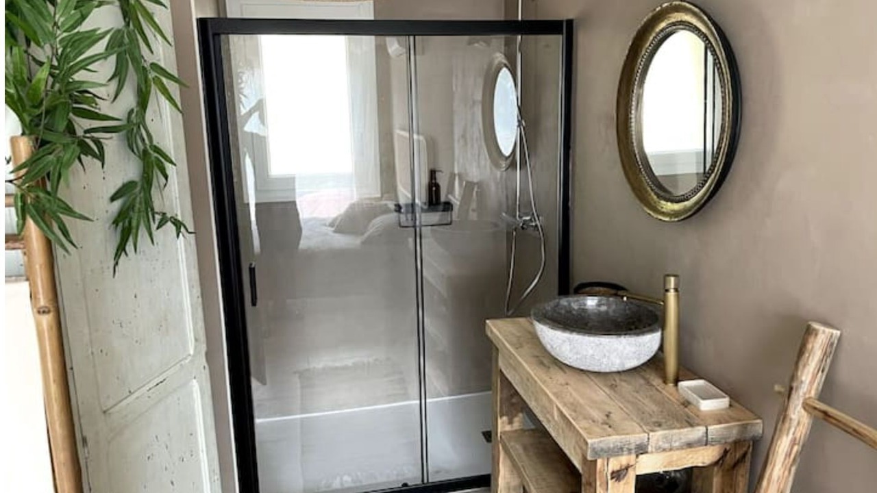 Photo of Bathroom in Pierrevert