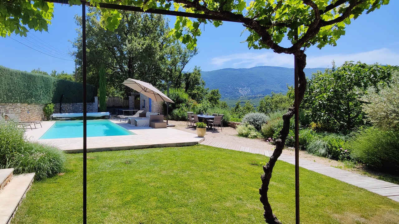 Photo of Outdoor in Saint-Martin-de-Castillon