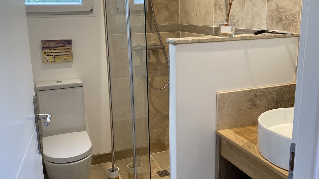 Photo of Bathroom in Saint-Antonin-du-Var