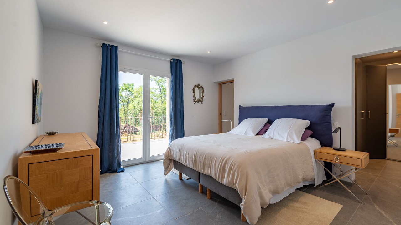 Photo of Bedroom in Viens