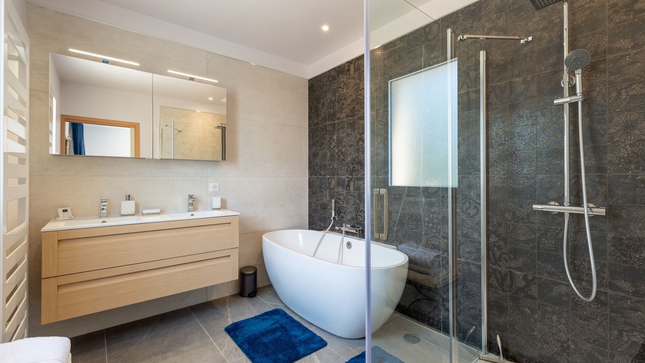 Photo of Bathroom in Viens