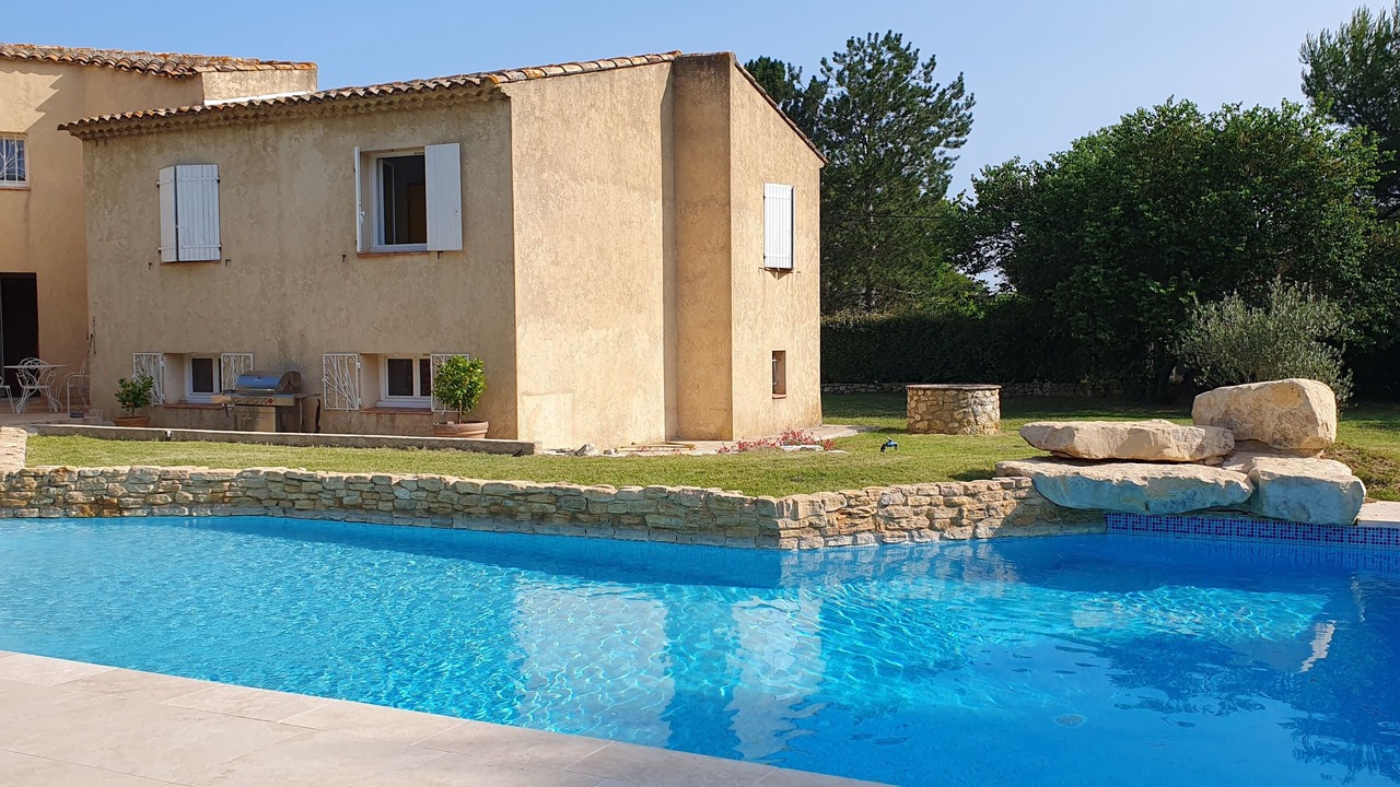 Photo of Outdoor in Saint-Cannat