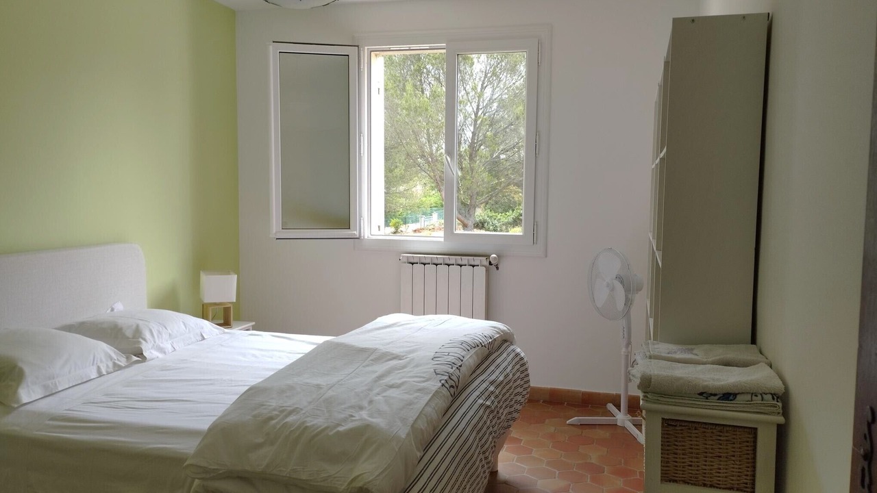 Photo of Bedroom in Saint-Cannat