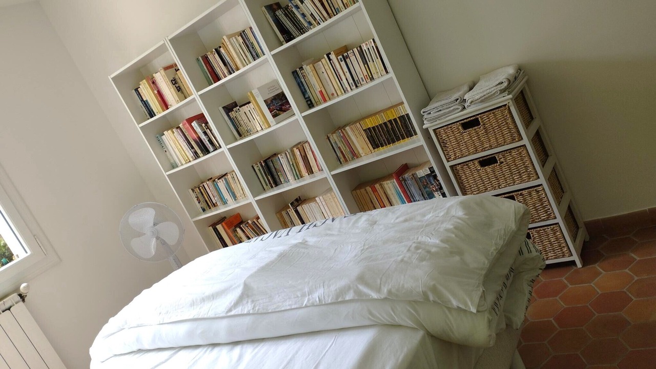 Photo of Bedroom in Saint-Cannat