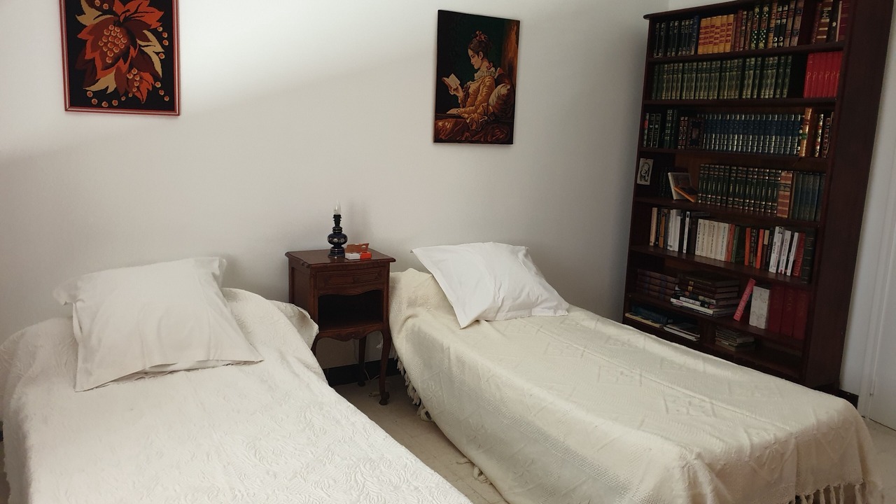 Photo of Bedroom in Saint-Mitre-les-Remparts