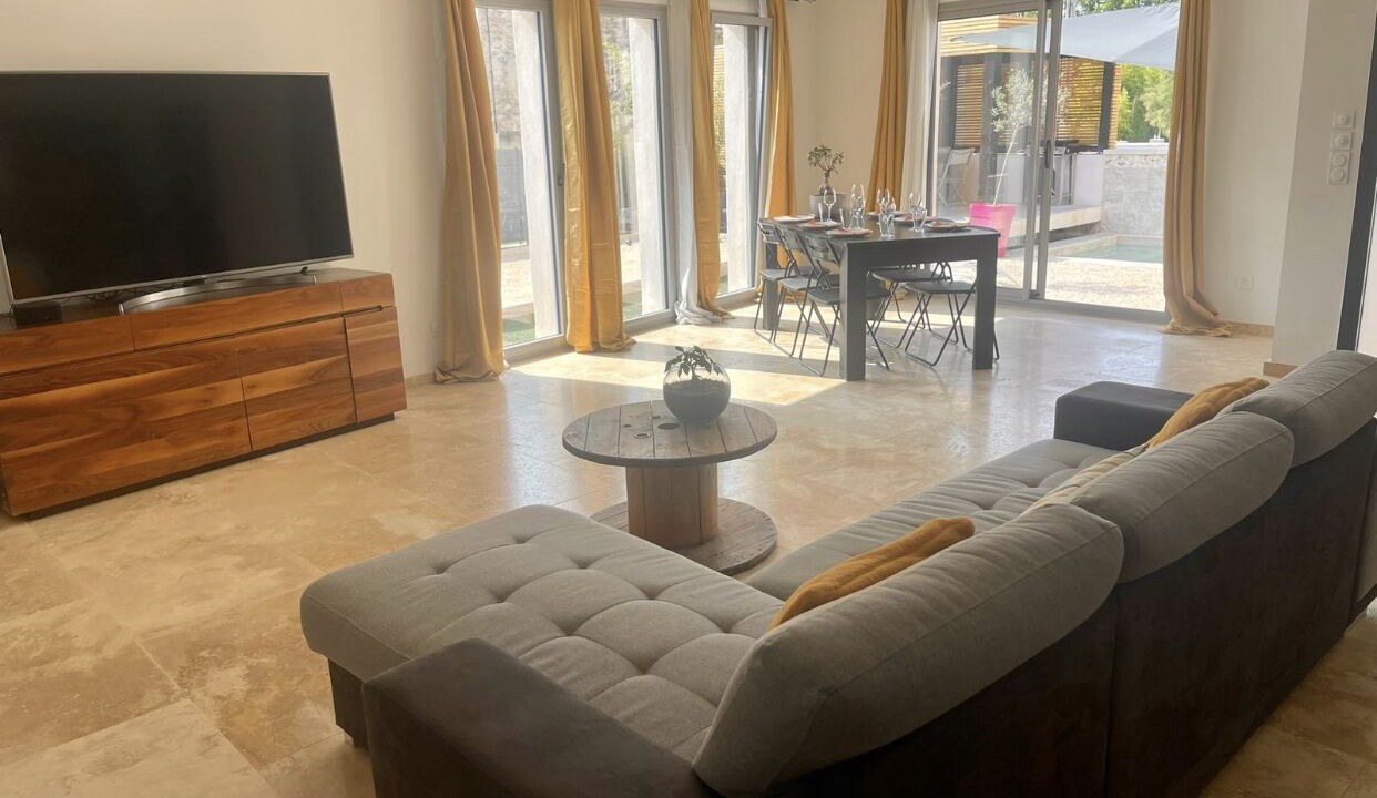 Photo of Livingroom in Caromb