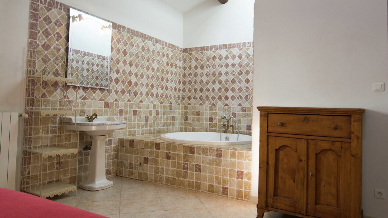 Photo of Bathroom in Montfrin