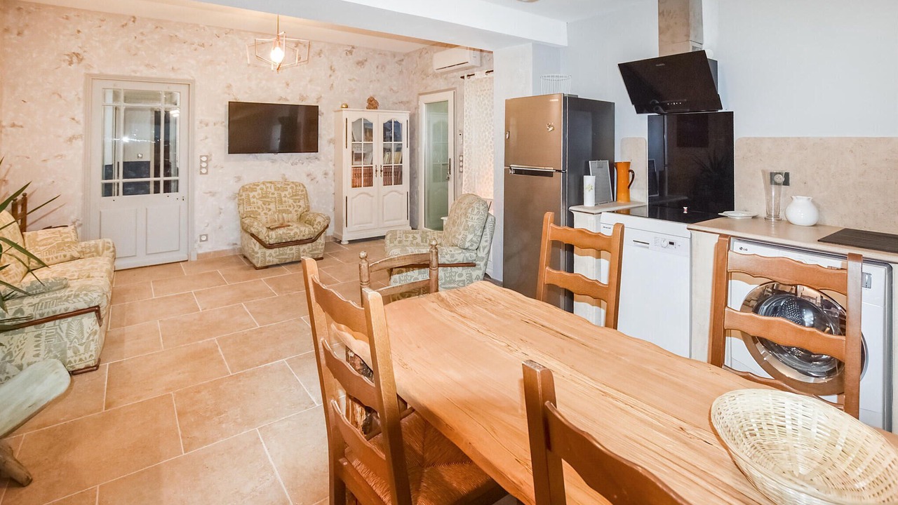 Photo of Bedroom in Vacqueyras