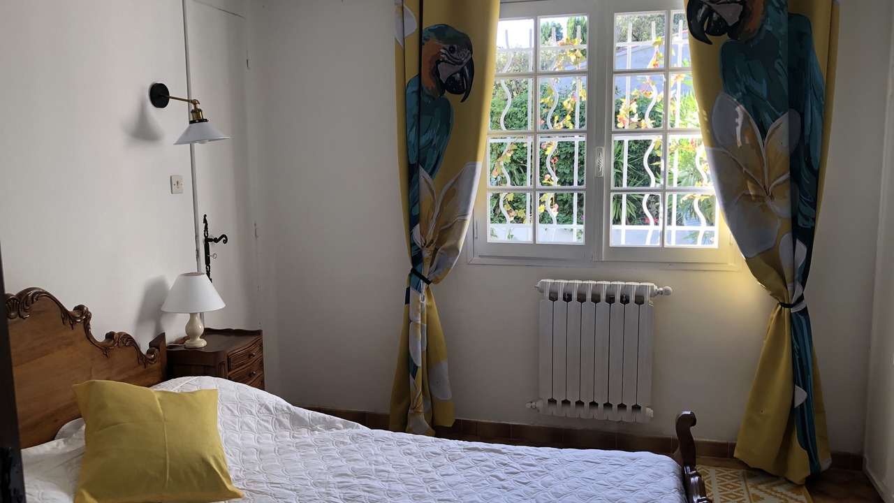 Photo of Bedroom in Eyragues