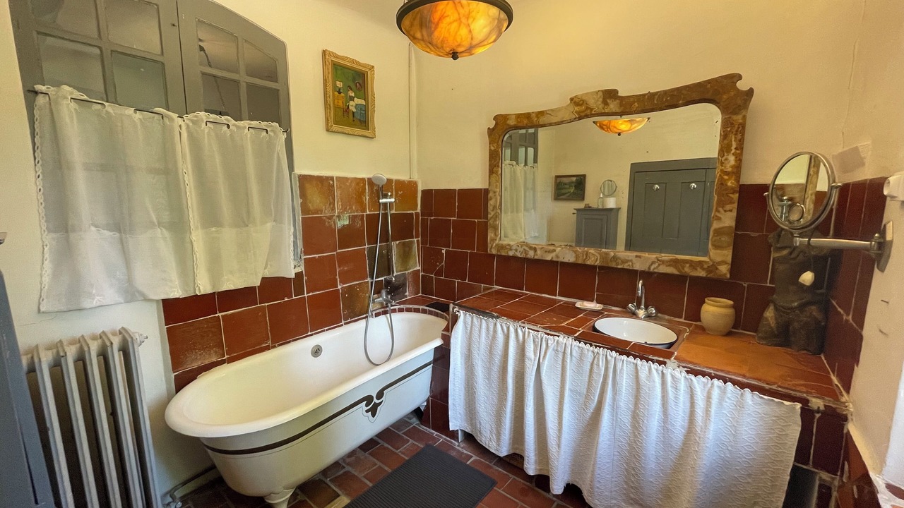 Photo of Bathroom in Brignoles