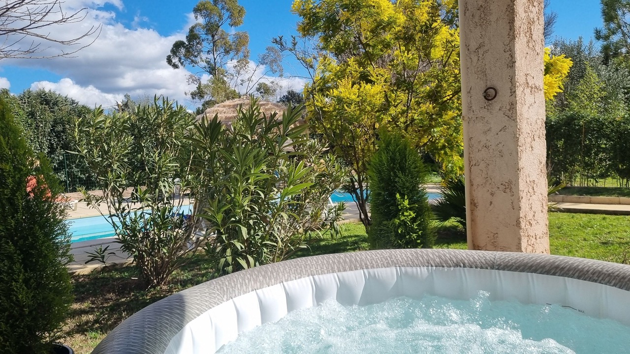 Photo of Outdoor in Gareoult