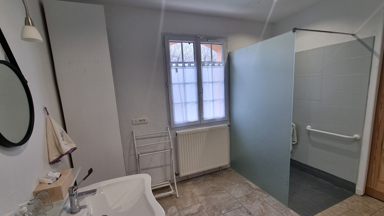 Photo of Bathroom in Gareoult
