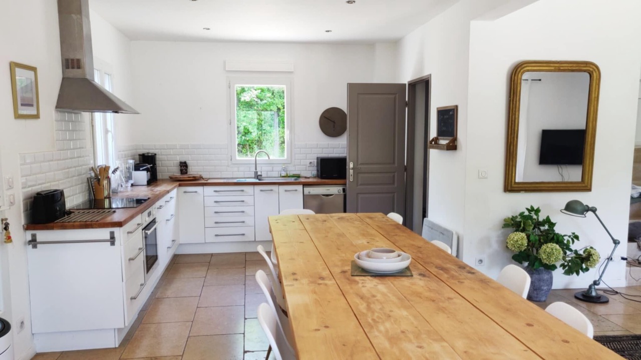 Photo of Kitchen in La Roche-sur-le-Buis