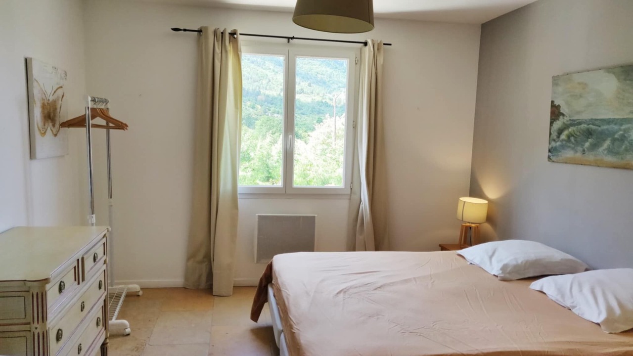 Photo of Bedroom in La Roche-sur-le-Buis