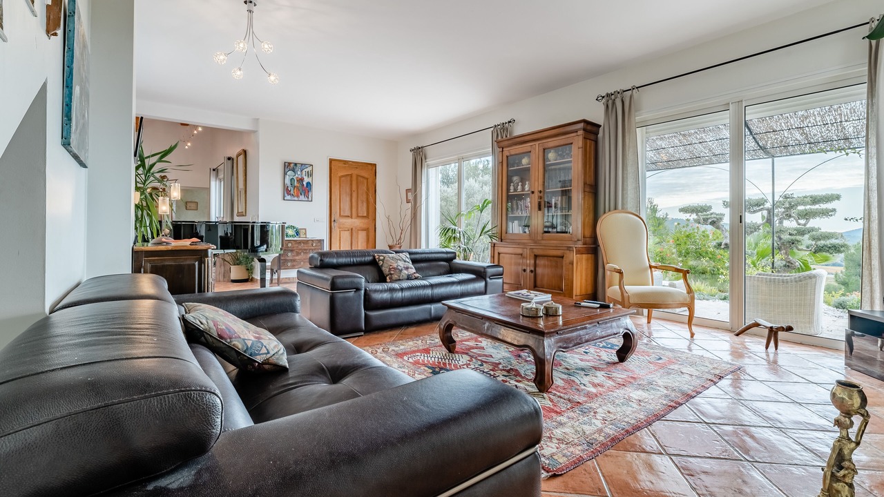 Photo of Livingroom in La Cadiere-d'Azur