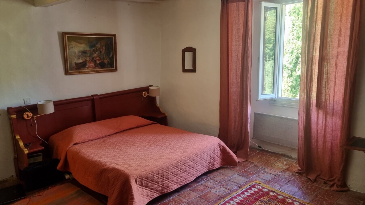 Photo of Bedroom in Sisteron