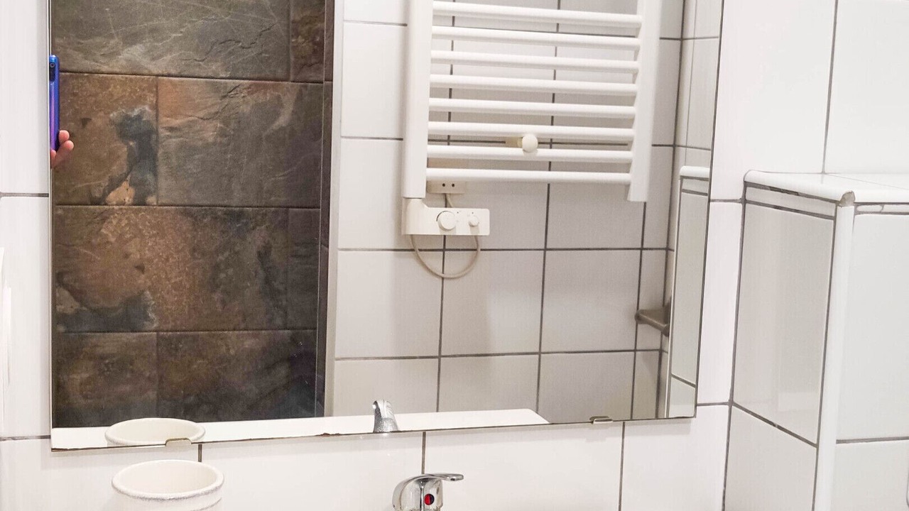 Photo of Bathroom in Plan-de-Cuques