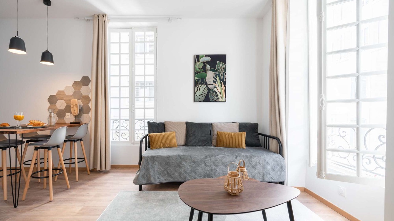 Photo of Others in 1st Arrondissement
