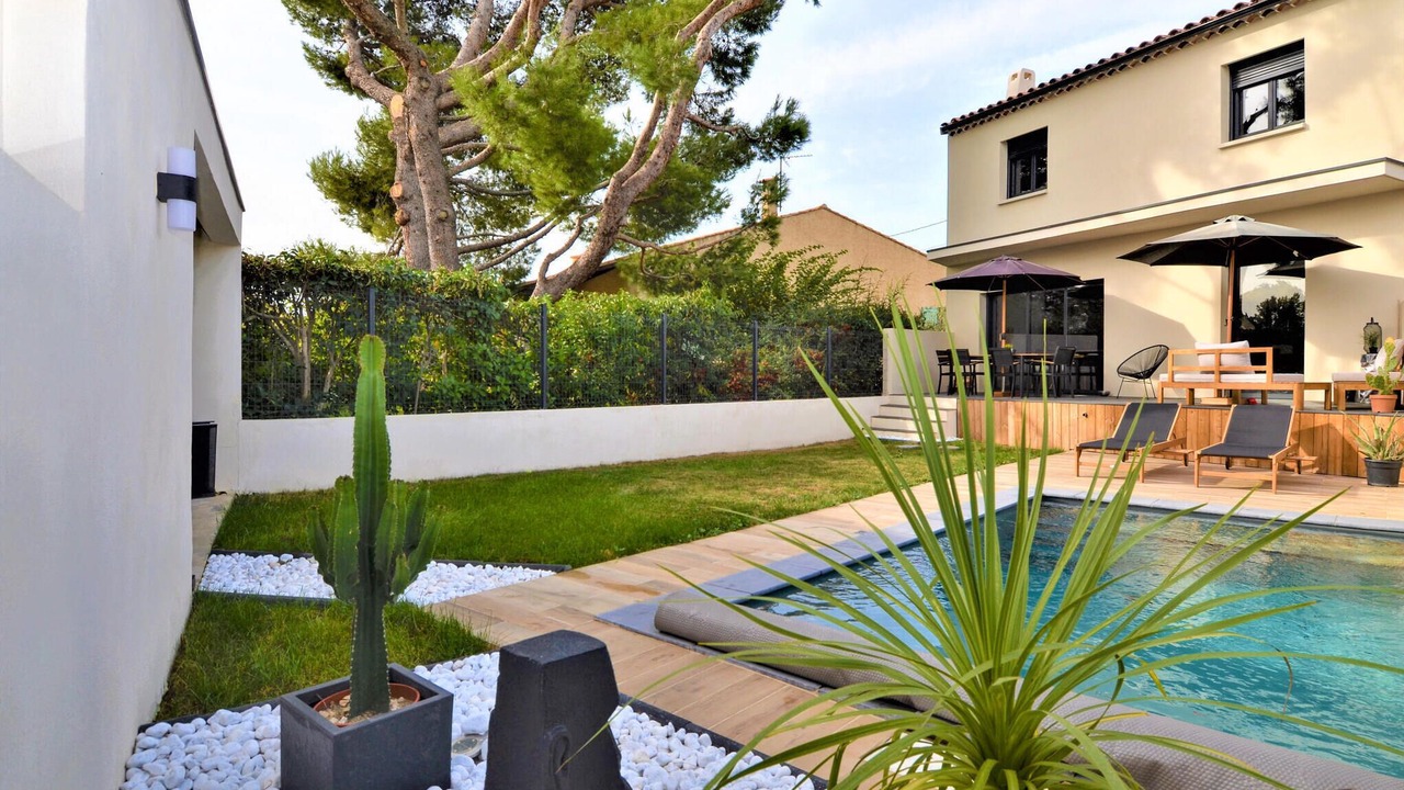 Photo of Outdoor in Montfavet