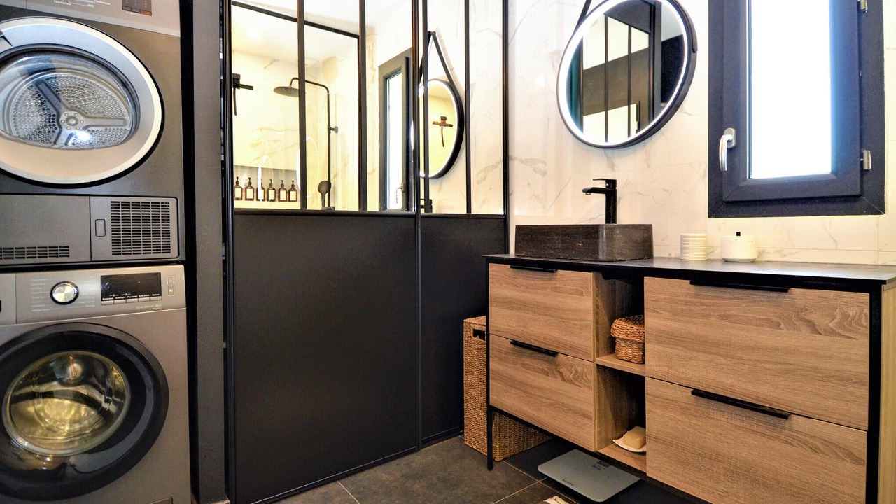 Photo of Bathroom in Montfavet