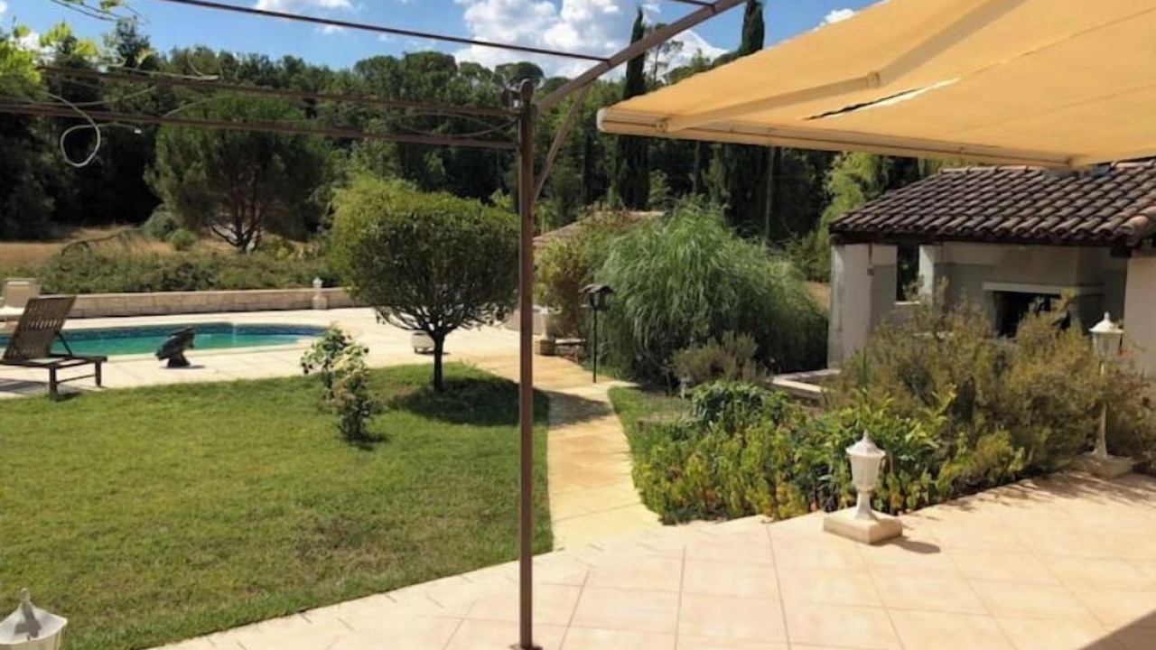 Photo of Patio Balcony in Tourves