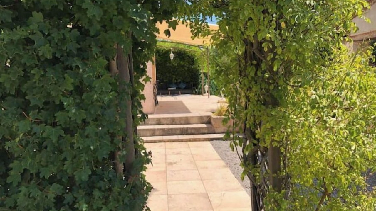 Photo of Outdoor in Tourves