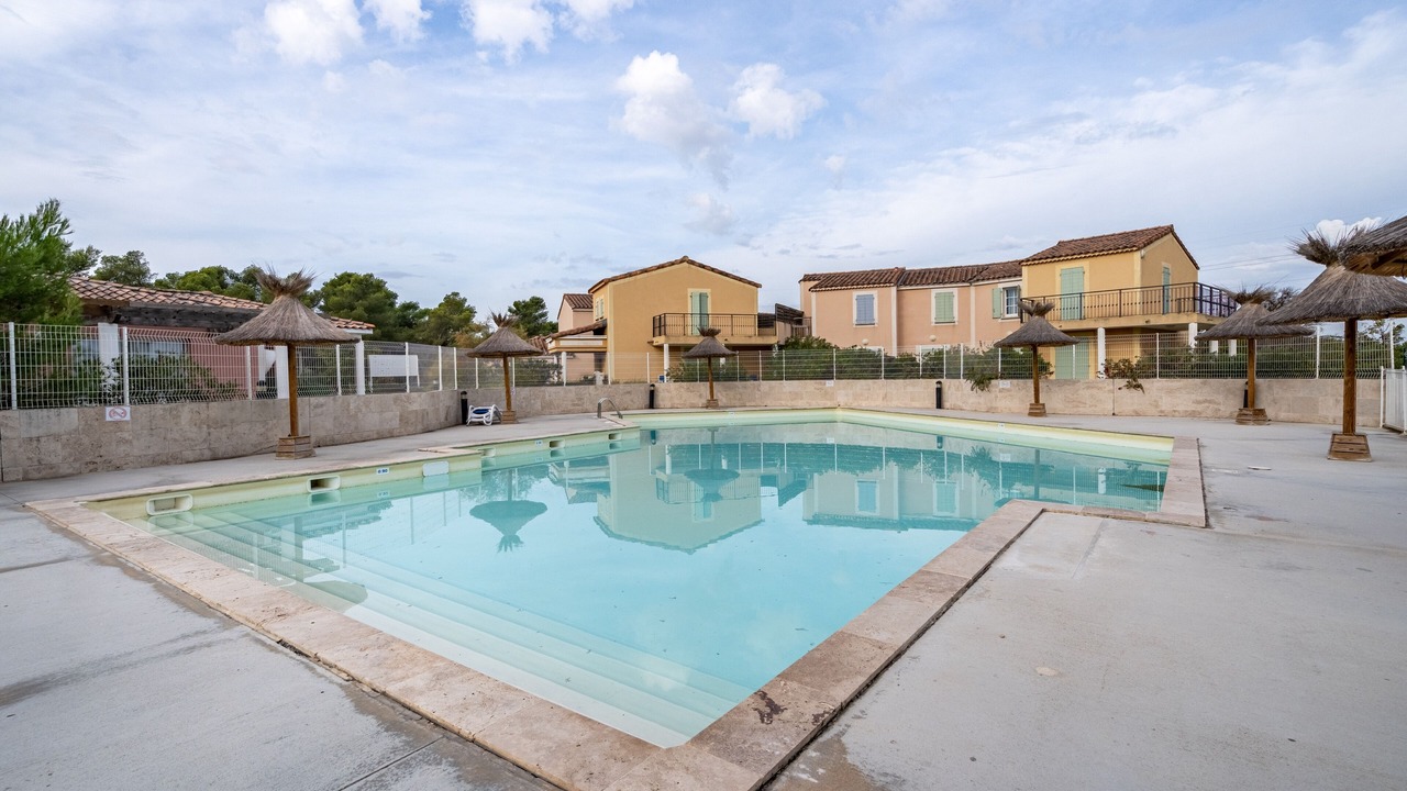 Photo of Outdoor in Cabries