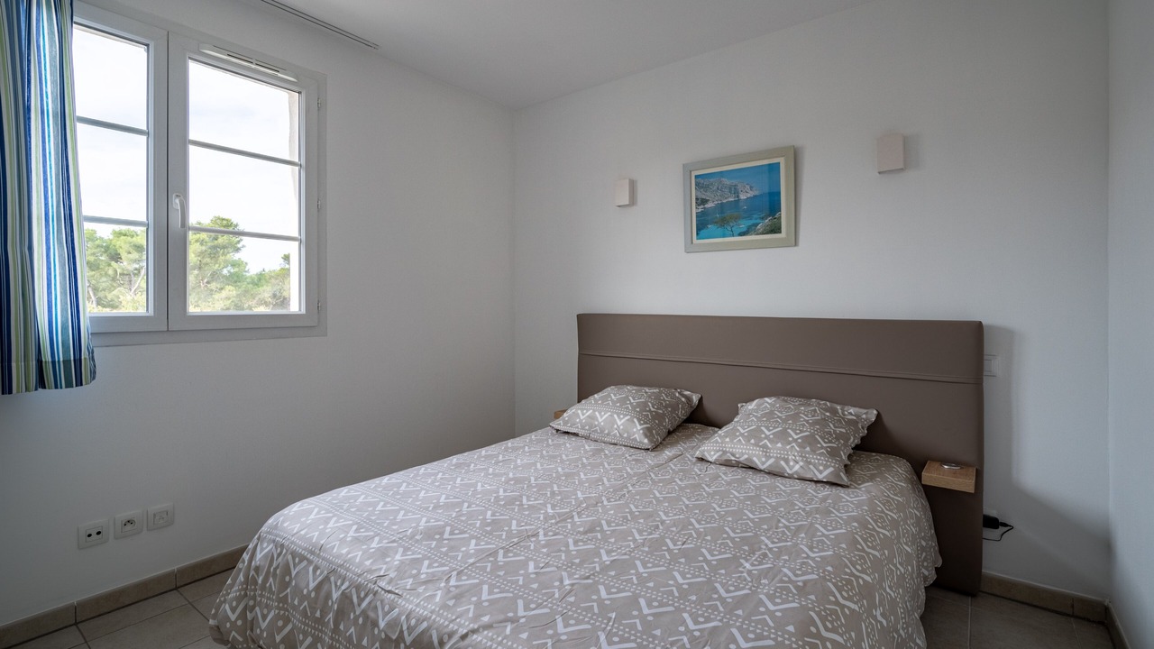 Photo of Bedroom in Cabries